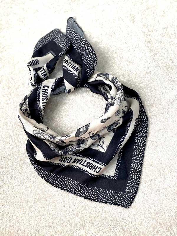 مینی اسکارف بسته3رنگی کد mt91 (عمده)
