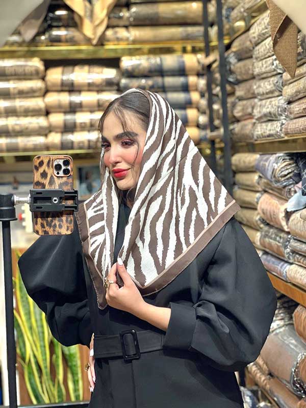 مینی اسکارف زبرا بسته2رنگی کد mt92 (عمده)
