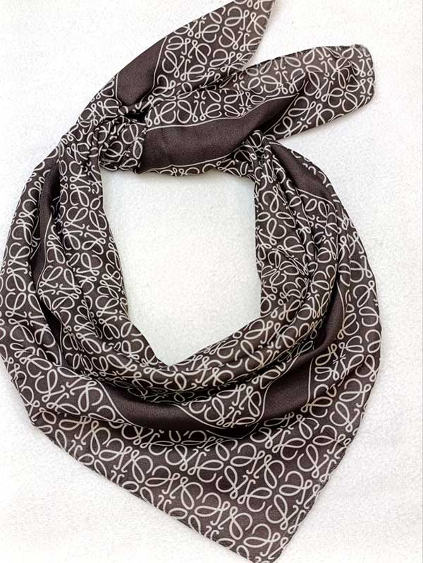 روسری طرحدار بسته5رنگی کد r149 (عمده)
