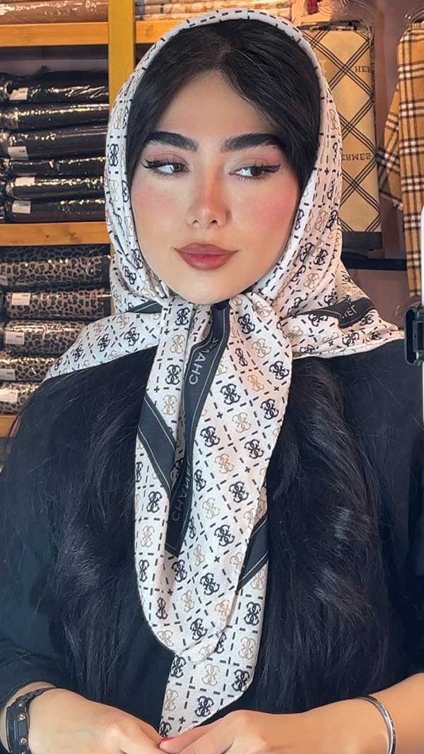 روسری طرح شنل بسته5رنگی کد r150 (عمده)
