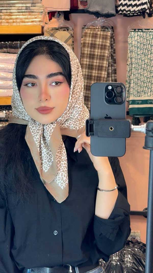 مینی اسکارف پک کرم بسته10طرحی کد mt94 (عمده)
