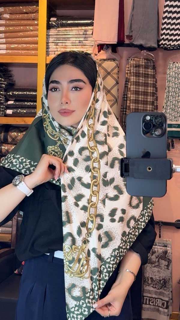 روسری ابریشم توییل بسته5رنگی کد r159 (عمده)
