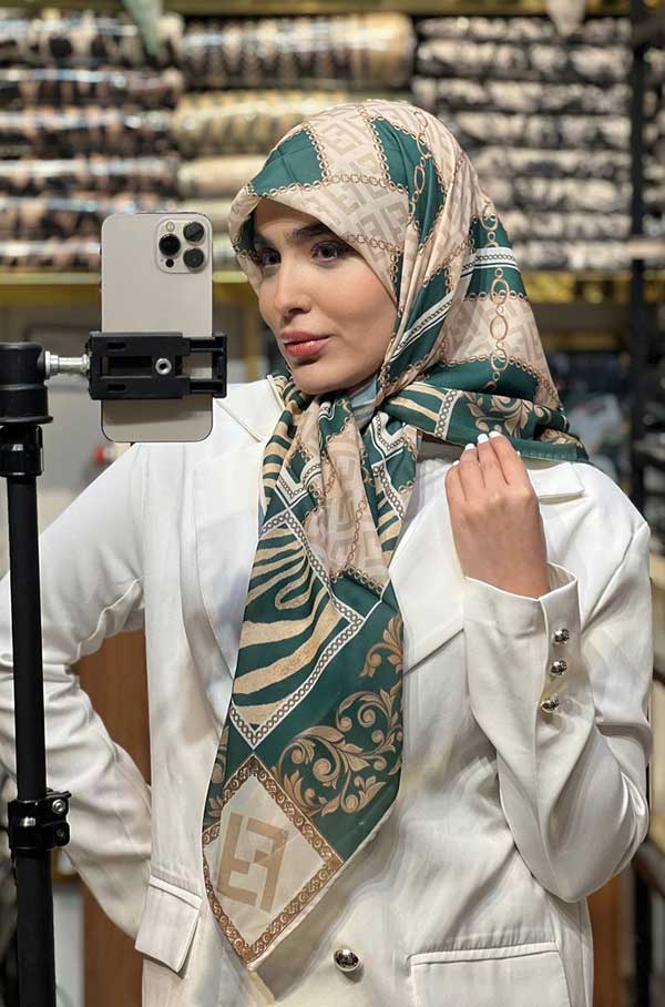 روسری حریردستدوز بسته6رنگی کد r173 (عمده)
