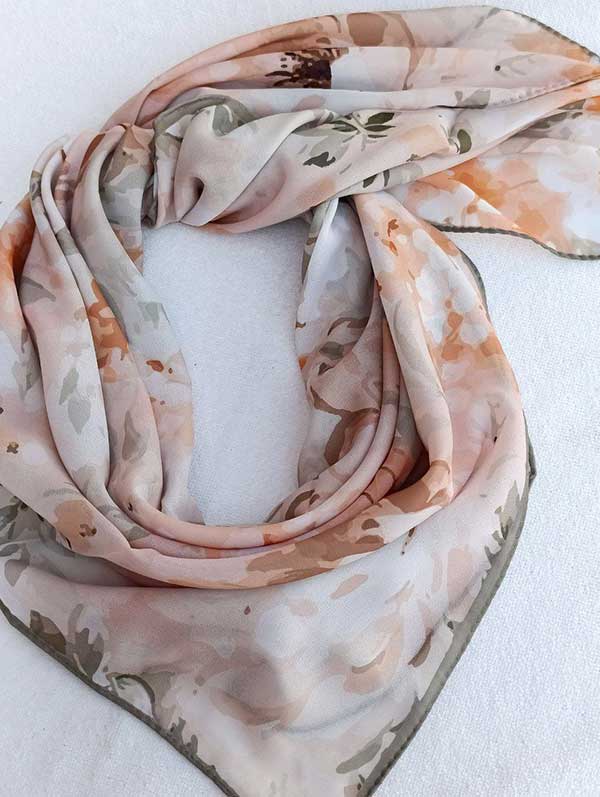 روسری حریردستدوز بسته6طرحی کد r175 (عمده)
