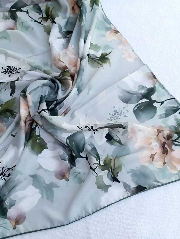 روسری حریردستدوز بسته6طرحی کد r175 (عمده)
