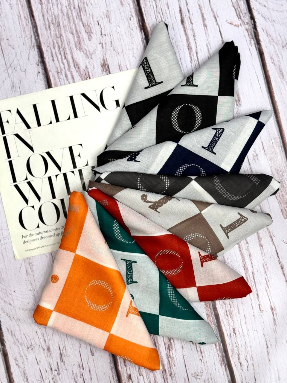 مینی اسکارف بسته8رنگی کد mt18 (عمده)
