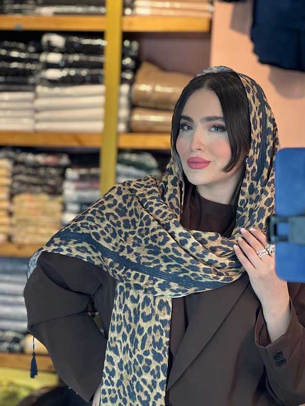 شال پلیسه پلنگی لمه دار بسته10طرحی کد sp82 (عمده)
