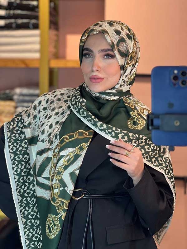 روسری حریر دستدوز بسته6رنگی کد r188 (عمده)
